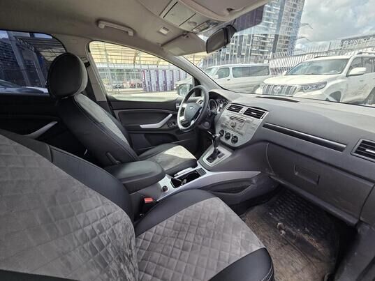 Ford Kuga, 2010&nbsp;г., 241&nbsp;935&nbsp;км