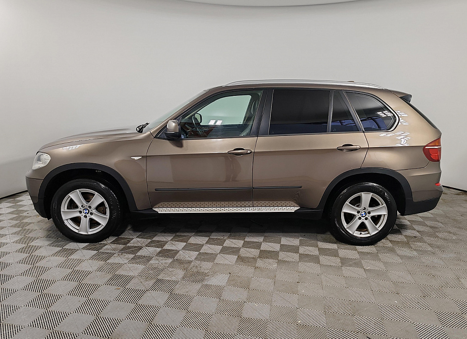 BMW X5, II (E70) Рестайлинг 30d 3.0d AT (245 л.с.) 4WD