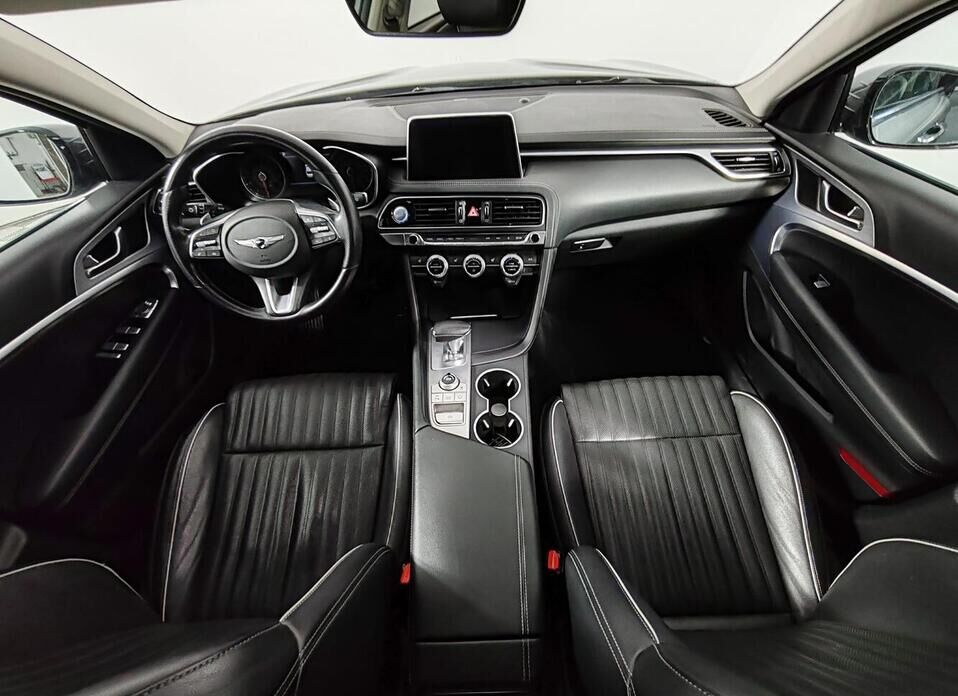 Genesis G70, I 2.0 AT (197 л.с.) 4WD