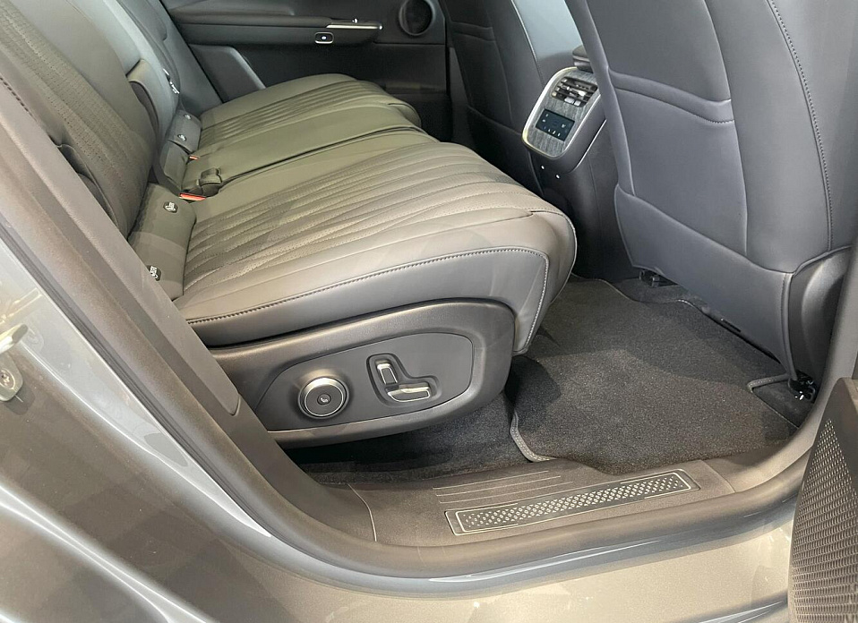 EXEED Exlantix ET 1.5hyb AT (469 л.с.) 4WD