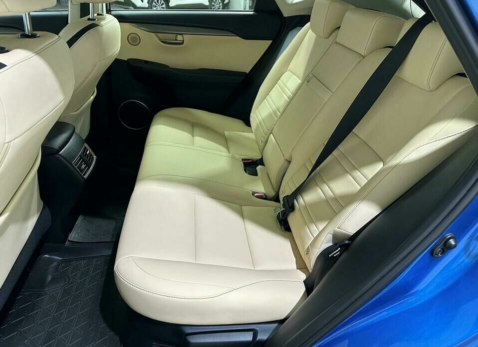 Lexus NX 200 2.0 CVT (150 л.с.) 4WD