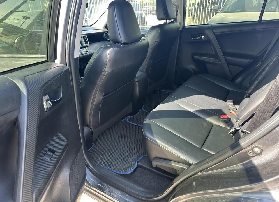 Toyota RAV4, IV (CA40) 2.5 AT (179 л.с.) 4WD