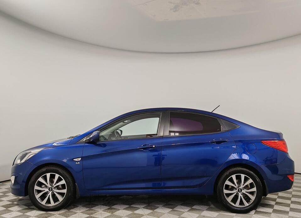 Hyundai Solaris, I Рестайлинг 1.6 AT (123 л.с.)