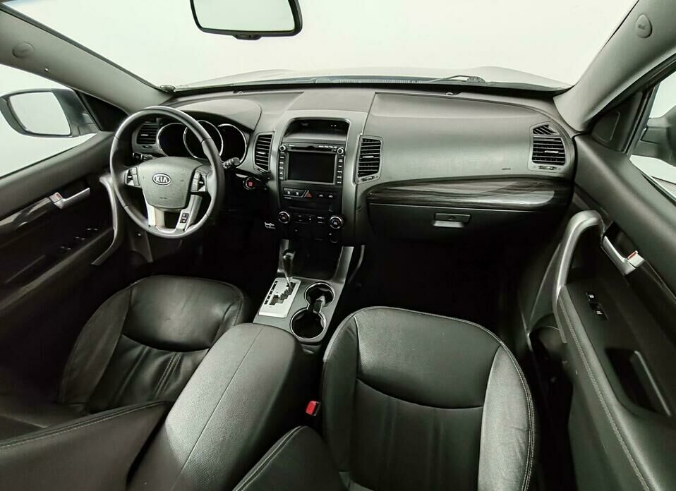 Kia Sorento 2.2d AT (197 л.с.) 4WD