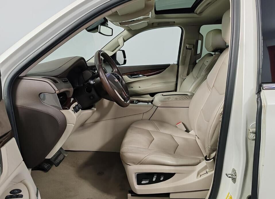 Cadillac Escalade, IV 6.2 AT (409 л.с.) 4WD