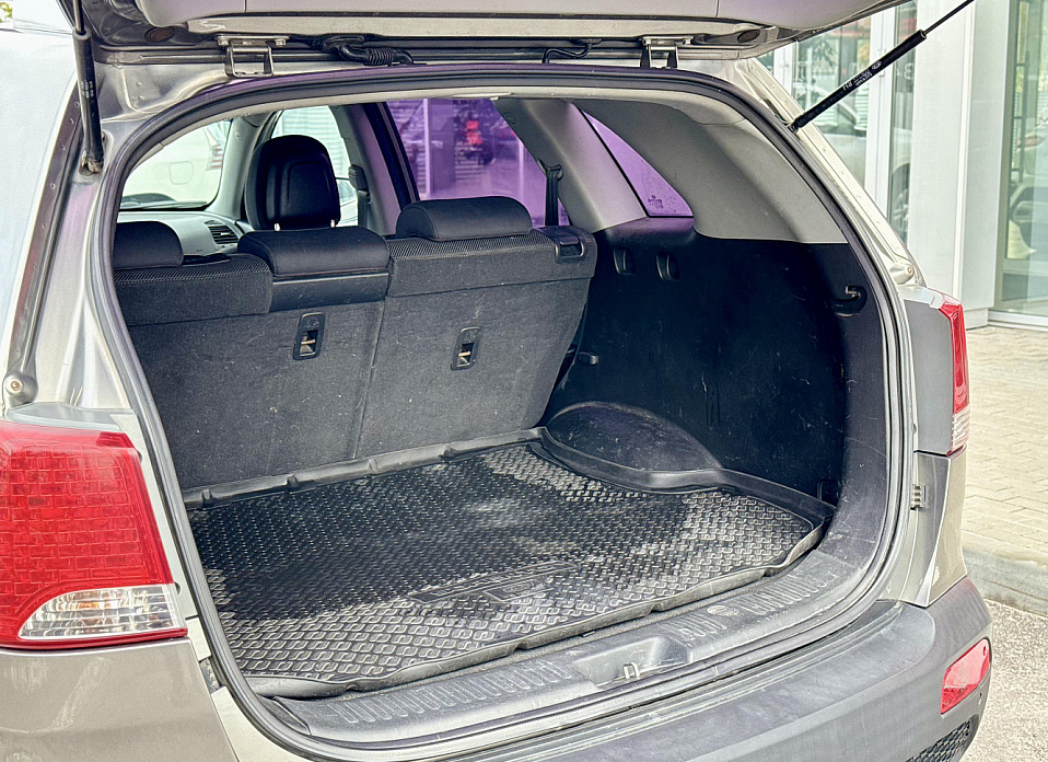 Kia Sorento, II 2.4 AT (175 л.с.) 4WD