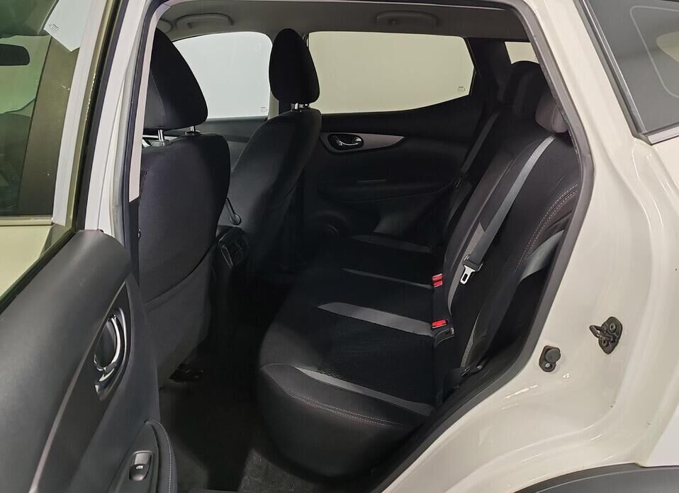 Nissan Qashqai, II Рестайлинг 2.0 CVT (144 л.с.) 4WD