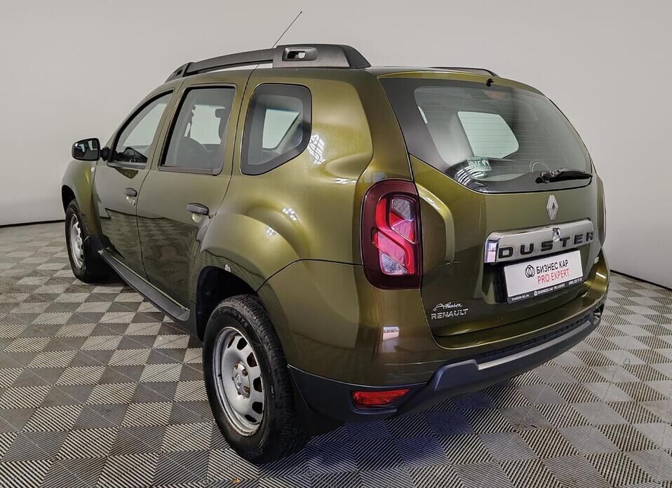 Renault Duster 2.0 AT (143 л.с.) 4WD