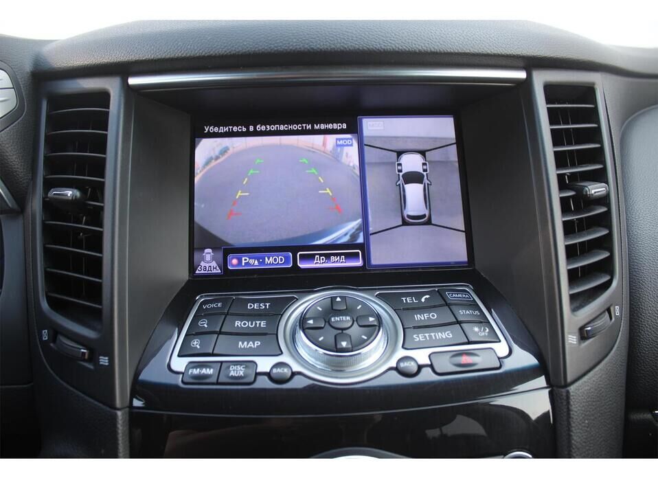 Infiniti FX FX37 3.7 AT (333 л.с.) 4WD