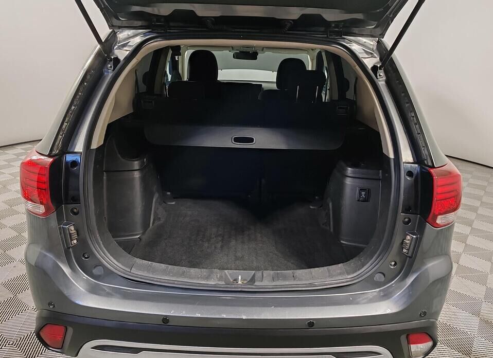 Mitsubishi Outlander, III Рестайлинг 2 2.0 CVT (146 л.с.)