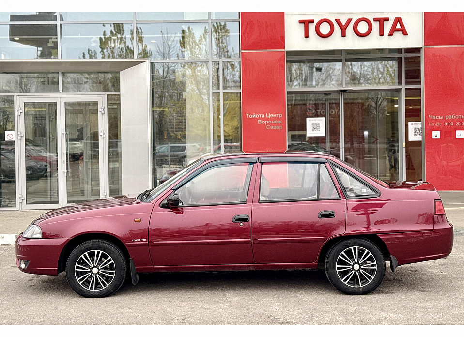 Daewoo Nexia, I Рестайлинг 1.5 MT (80 л.с.)