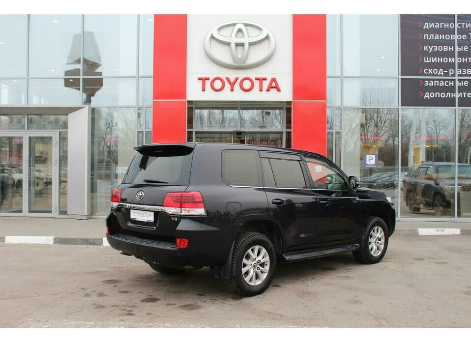 Toyota Land Cruiser 4.5d AT (249 л.с.) 4WD