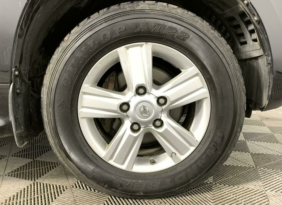 Toyota Land Cruiser 4.5d AT (235 л.с.) 4WD