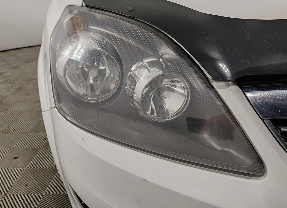 Opel Zafira, B Рестайлинг 1.8 AMT (140 л.с.)