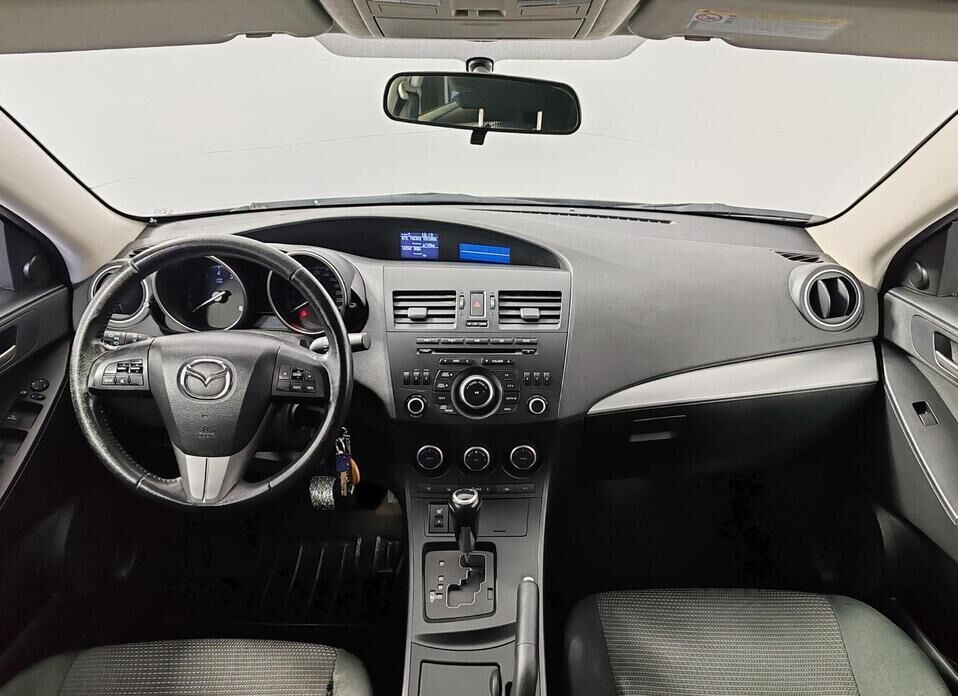 Mazda 3, II (BL) Рестайлинг 1.6 AT (105 л.с.)