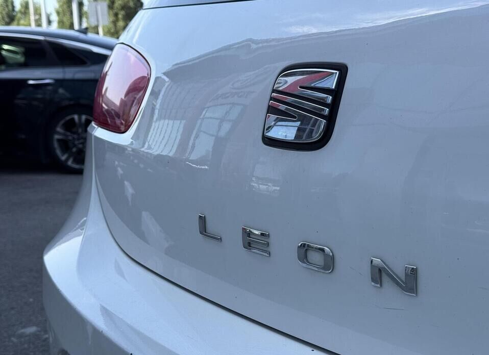 SEAT Leon, II Рестайлинг 1.2 MT (105 л.с.)