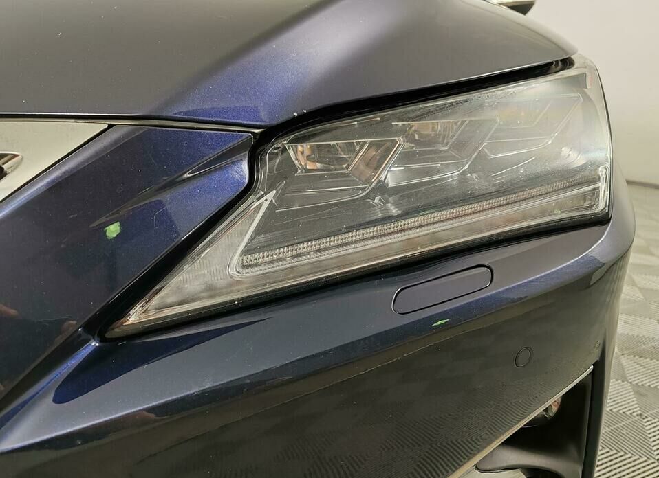 Lexus RX 300 2.0 AT (238 л.с.) 4WD
