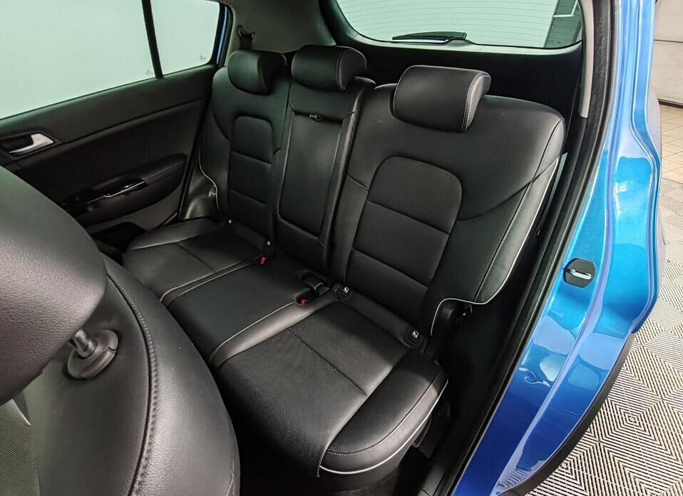 Kia Sportage, IV Рестайлинг 2.0d AT (185 л.с.) 4WD