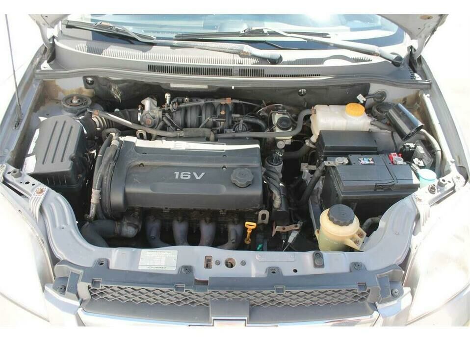 Chevrolet Aveo 1.4 MT (94 л.с.)