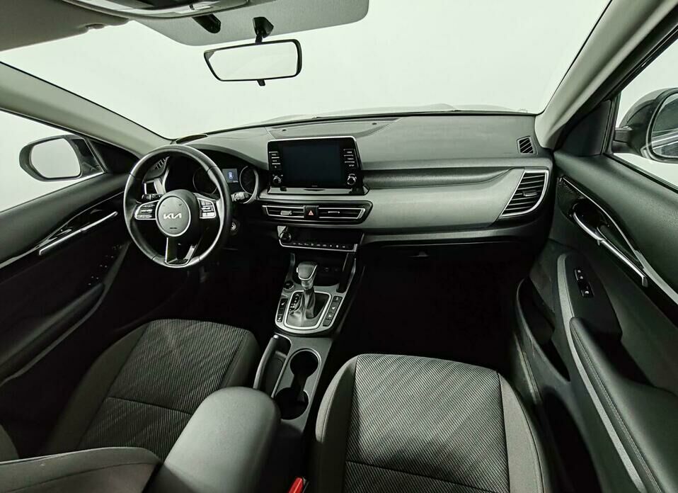 Kia Seltos 2.0 CVT (149 л.с.) 4WD