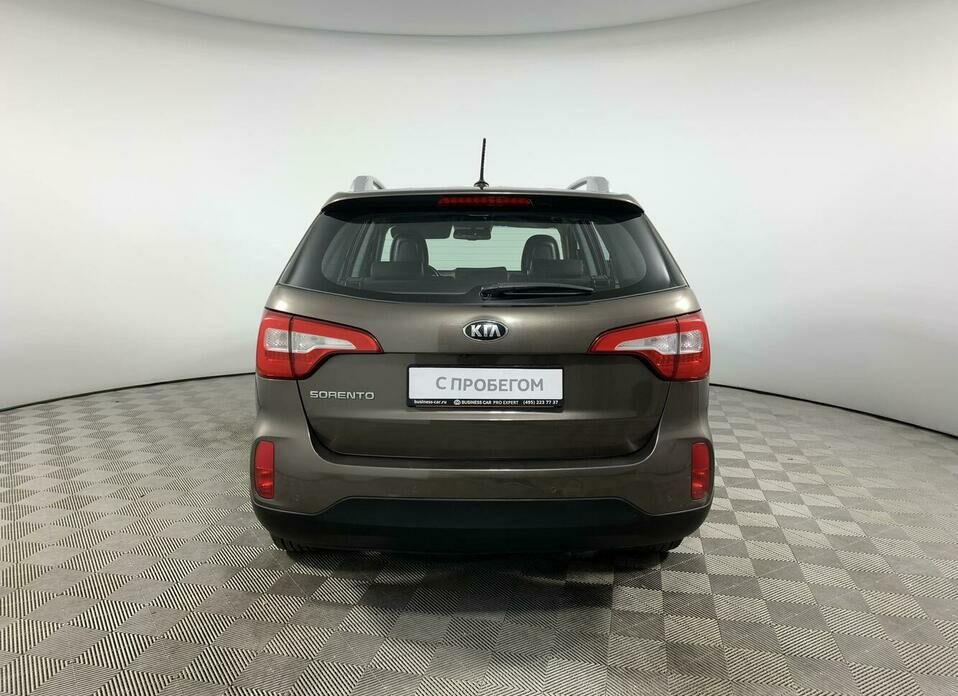 Kia Sorento 2.4 AT (175 л.с.) 4WD