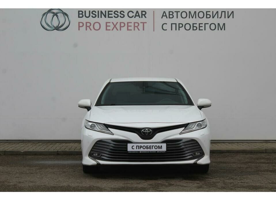 Toyota Camry 2.5 AT (181 л.с.)