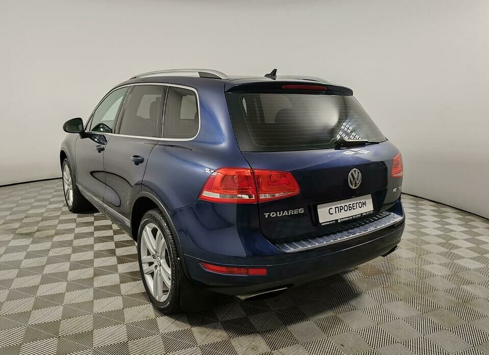 Volkswagen Touareg 3.0d AT (245 л.с.) 4WD