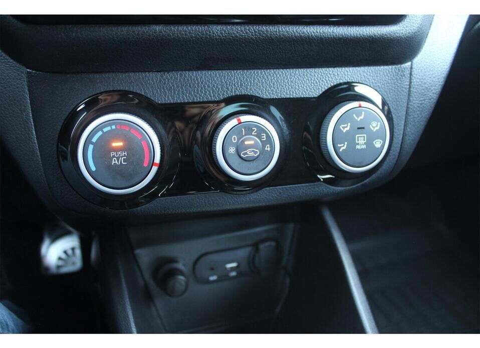 Kia Rio, III Рестайлинг 1.6 MT (123 л.с.)