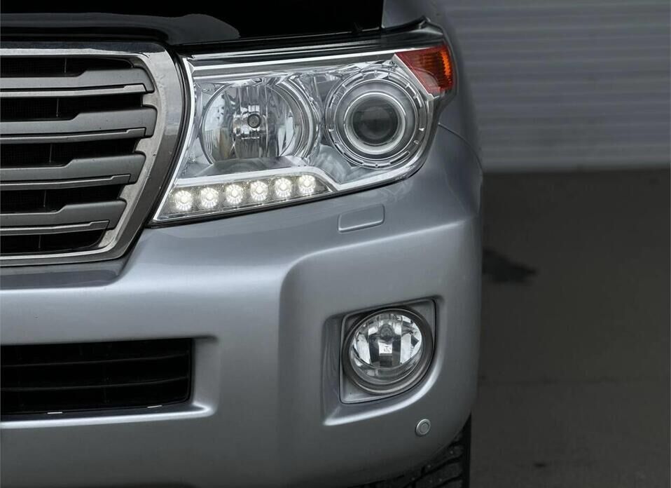 Toyota Land Cruiser 4.6 AT (309 л.с.) 4WD