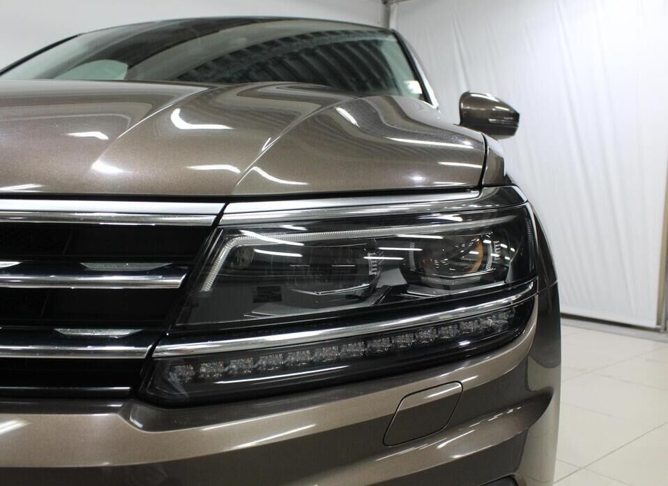 Volkswagen Tiguan, II 2.0d AMT (150 л.с.) 4WD
