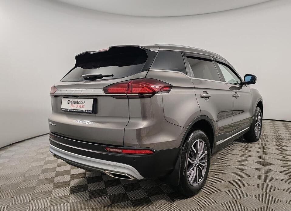 Geely Atlas Pro 1.5 AT (177 л.с.)