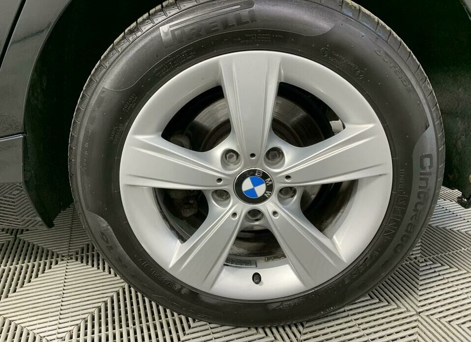 BMW 1 серии 118i 1.5 AT (136 л.с.)