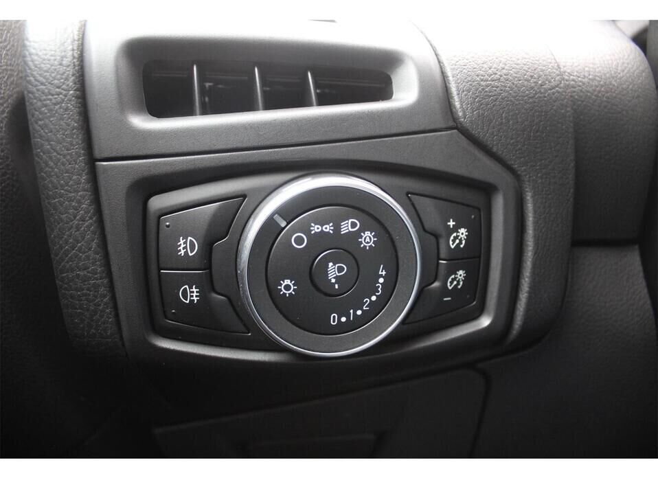 Ford Focus, III Рестайлинг 1.5 AT (150 л.с.)