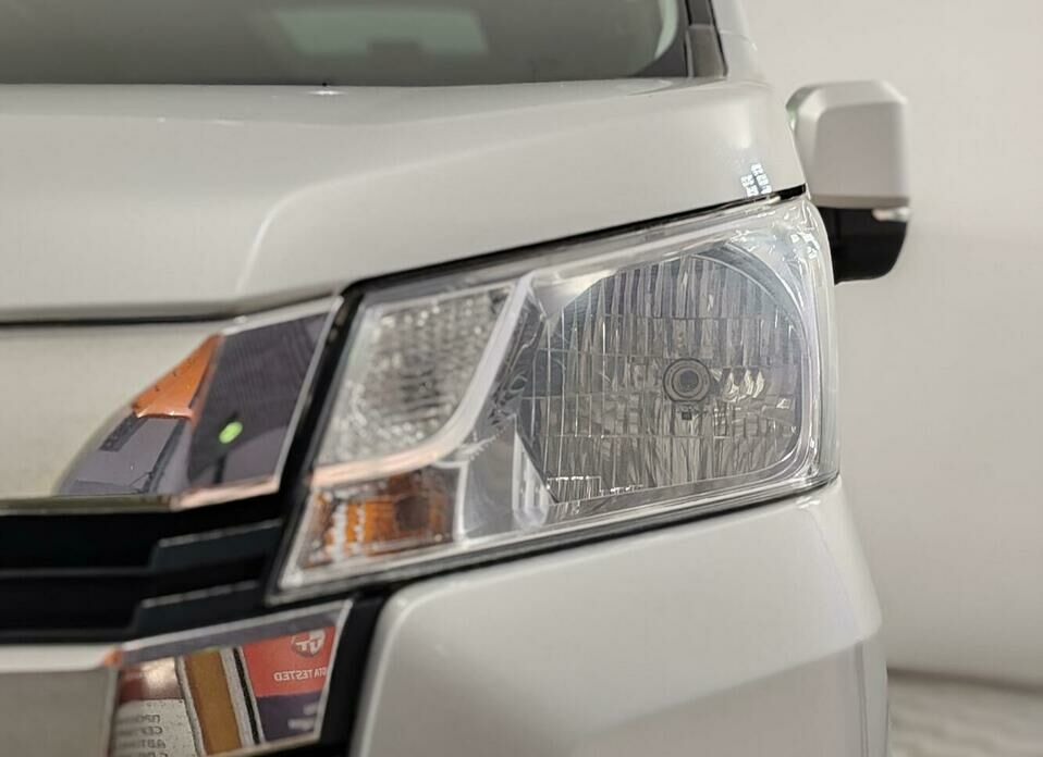 Toyota HiAce 2.8d MT (150 л.с.)