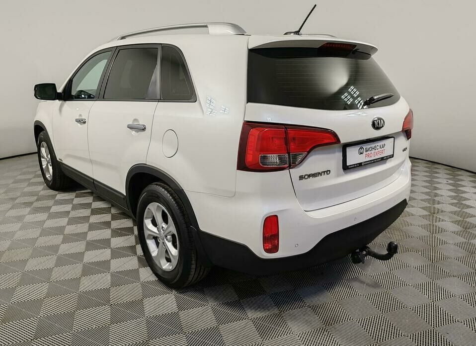 Kia Sorento 2.2d AT (197 л.с.) 4WD