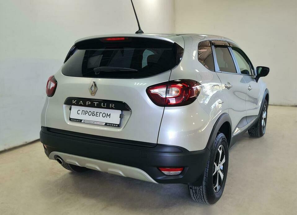 Renault Kaptur 1.6 MT (114 л.с.)