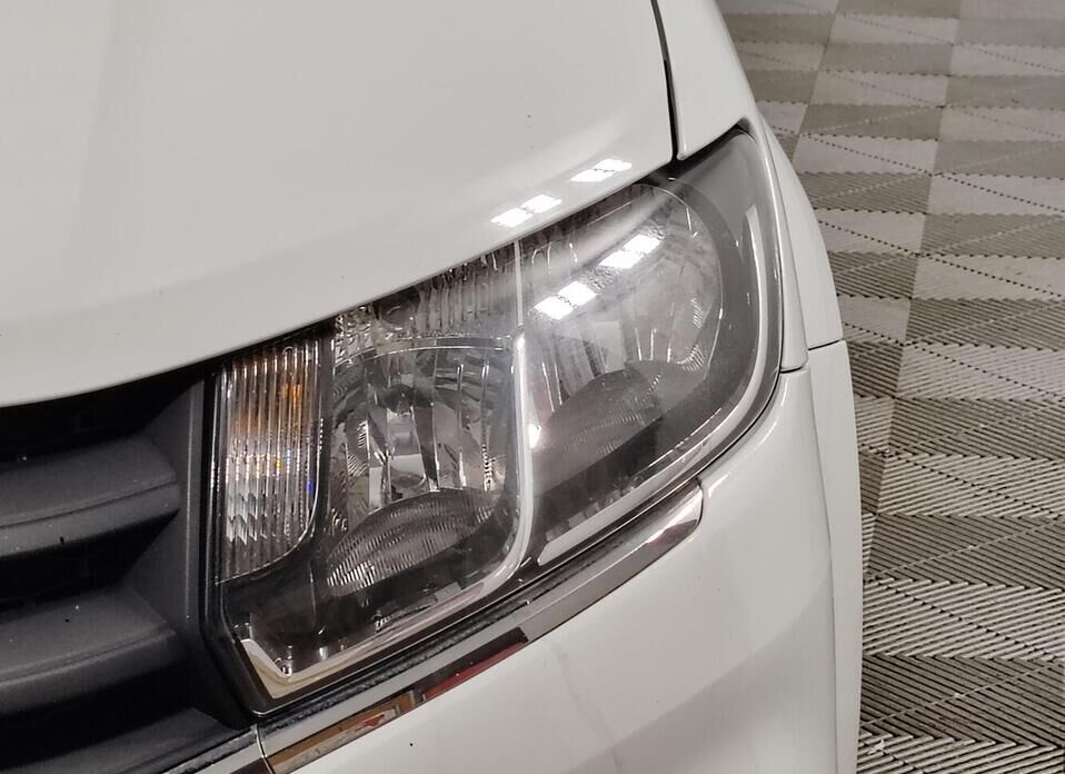 LADA (ВАЗ) Largus, I Рестайлинг 1.6 MT (106 л.с.)