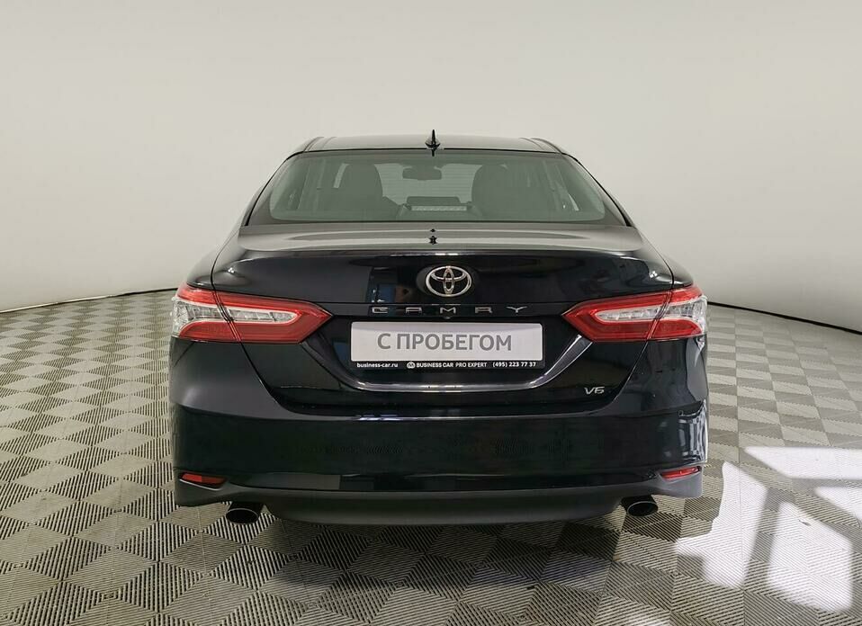 Toyota Camry 3.5 AT (249 л.с.)