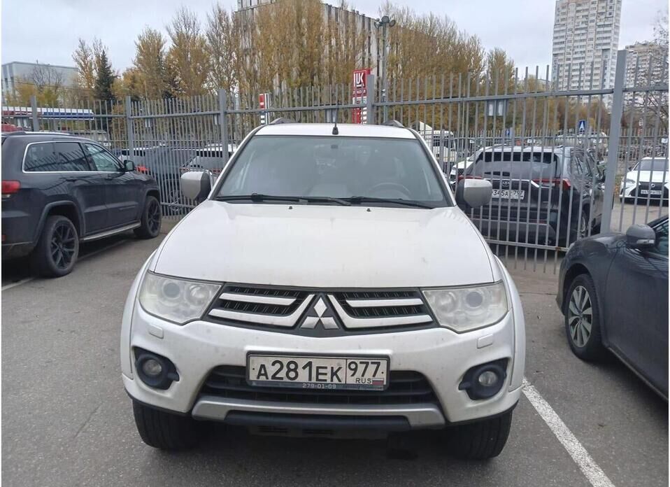 Mitsubishi Pajero Sport, II Рестайлинг 2.5d AT (178 л.с.) 4WD