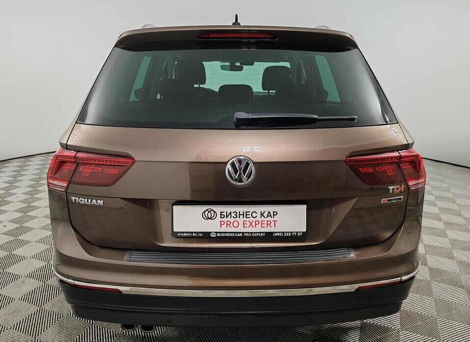 Volkswagen Tiguan, II 2.0d AMT (150 л.с.) 4WD