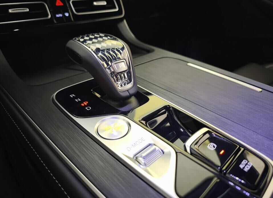 GAC GS8, II 2.0 AT (231 л.с.) 4WD