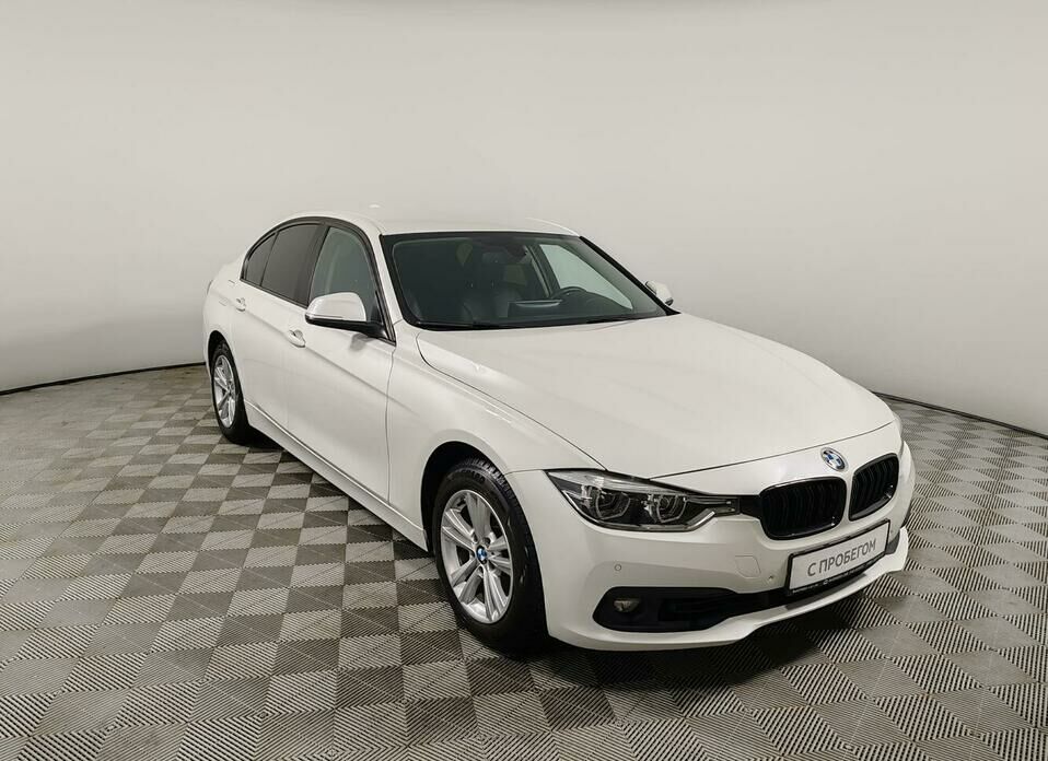 BMW 3 серии 318i 1.5 AT (136 л.с.)