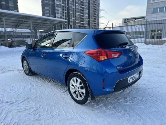 Toyota Auris, 2013&nbsp;г., 146&nbsp;941&nbsp;км