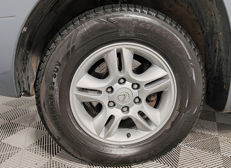 Lexus GX, I 470 4.7 AT (270 л.с.) 4WD