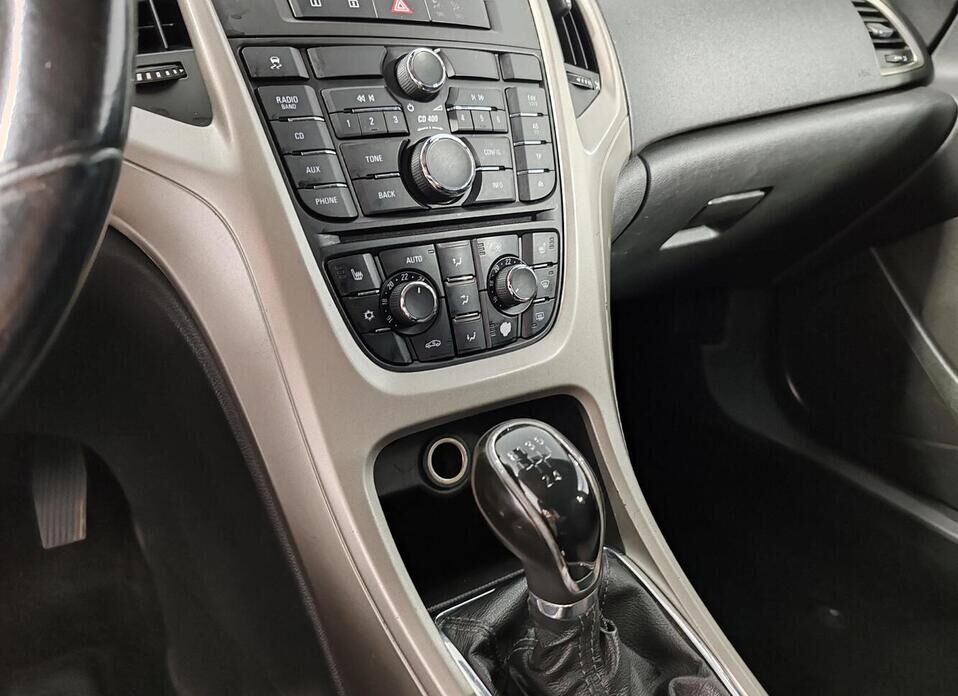 Opel Astra, J 1.6 MT (115 л.с.)