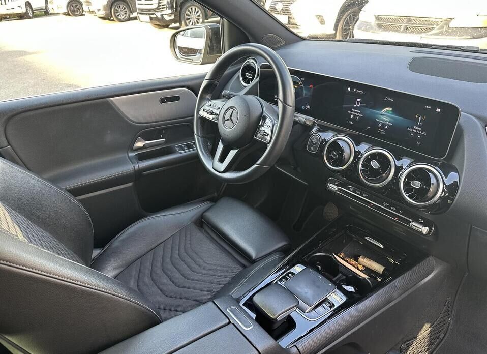Mercedes-Benz B-Класс 180 1.3 AMT (136 л.с.)