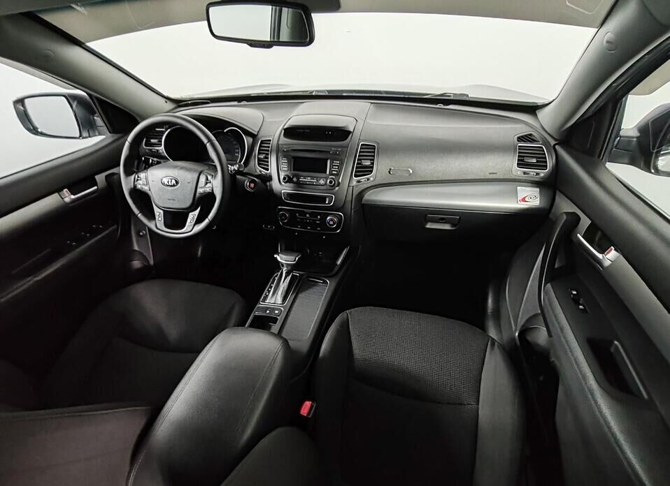 Kia Sorento, II Рестайлинг 2.4 AT (175 л.с.) 4WD