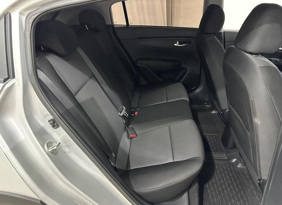 Kia Rio, IV Рестайлинг X 1.6 AT (123 л.с.)