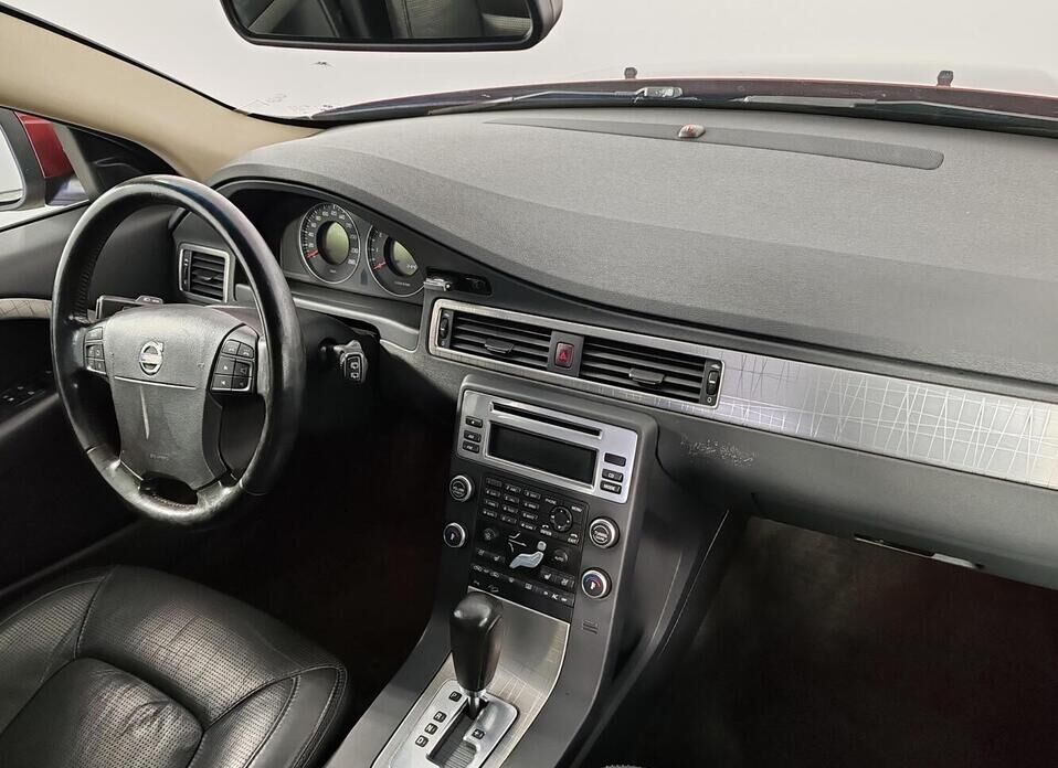 Volvo XC70, II 3.2 AT (238 л.с.) 4WD