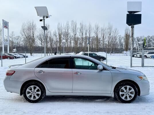 Toyota Camry, 2009&nbsp;г., 340&nbsp;408&nbsp;км